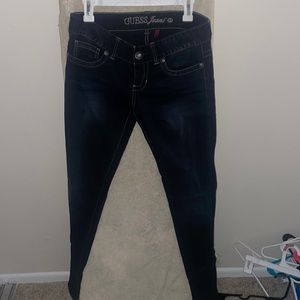 Size 27 GUESS Jeans